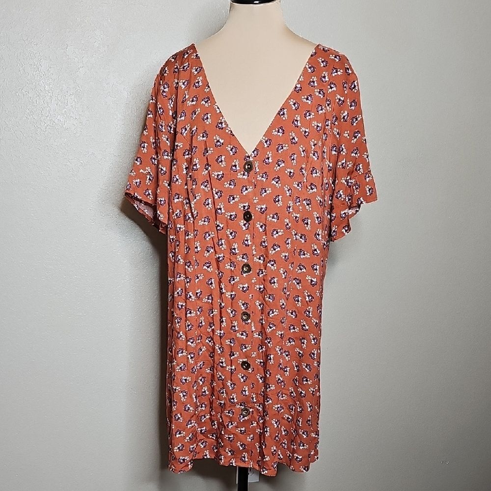 Bella Ella XL Rust Red Floral Button-Down V-Neck Dress Short‎ Sleeve